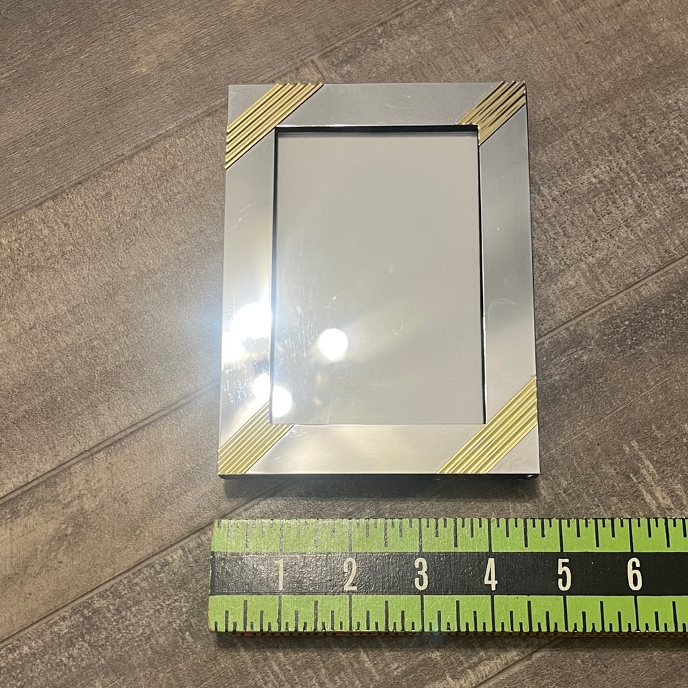 Chic Metallic Photo Frame - Picture 3 of 7